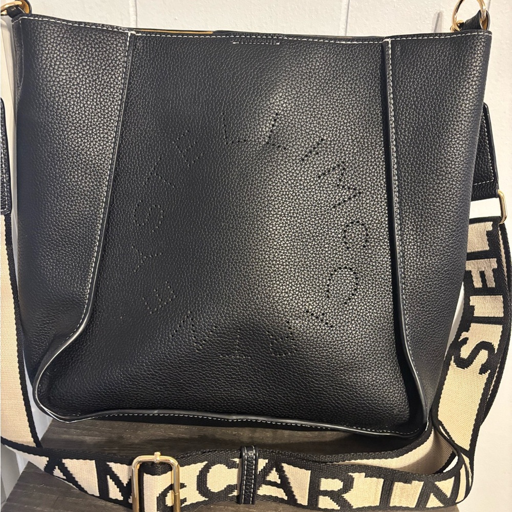 Pre owned 
Crossbody bag